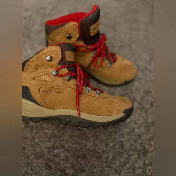 Women’s Columbia Newton Ridge Waterproof Amped Winter Hiking Boots Sz 8.5 - Picture 3 of 15